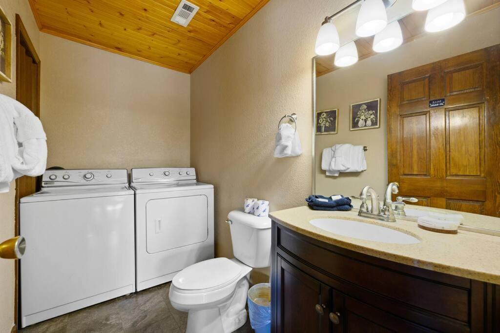 Villa Crestview Estate 5 Acres-Heated Pool-5Min To Strip à Pigeon Forge Extérieur photo