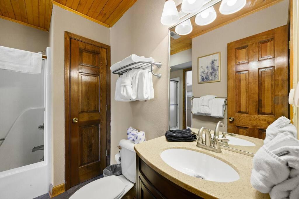 Villa Crestview Estate 5 Acres-Heated Pool-5Min To Strip à Pigeon Forge Extérieur photo